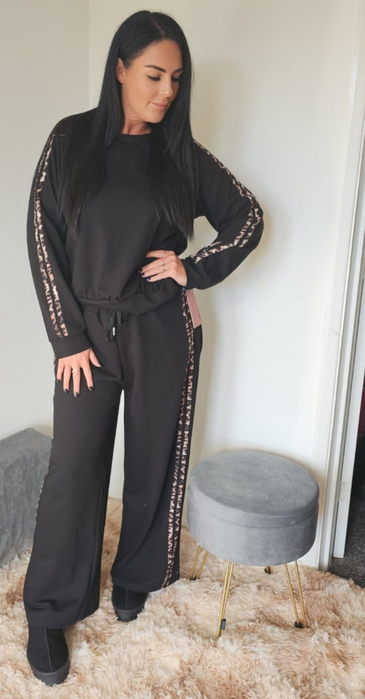 "Lush Leopards" Lounge Set