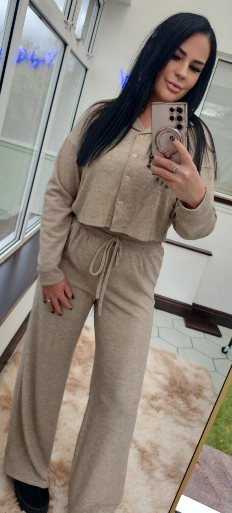 "Insta gal" crop lounge set