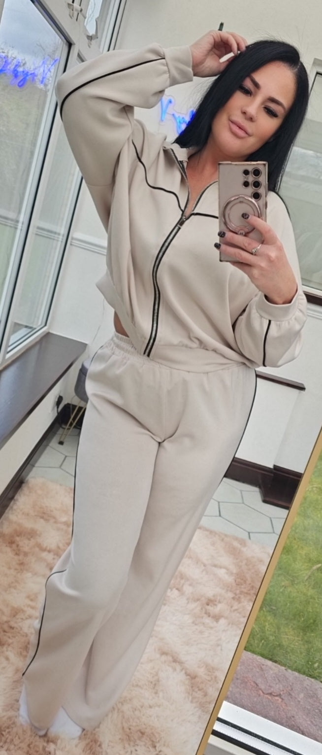" Worldie" 2 piece tracksuit