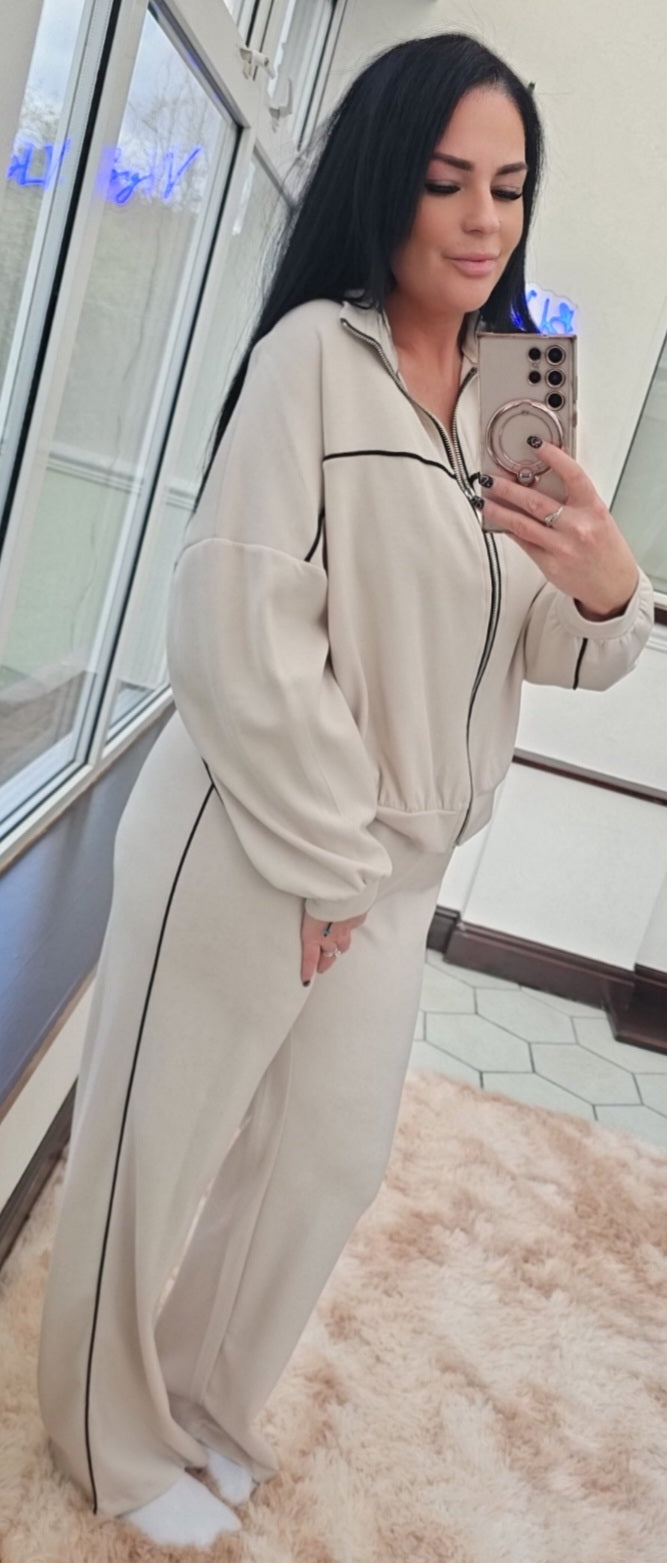 " Worldie" 2 piece tracksuit