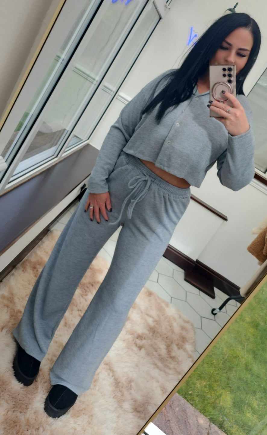 "Insta gal" crop lounge set