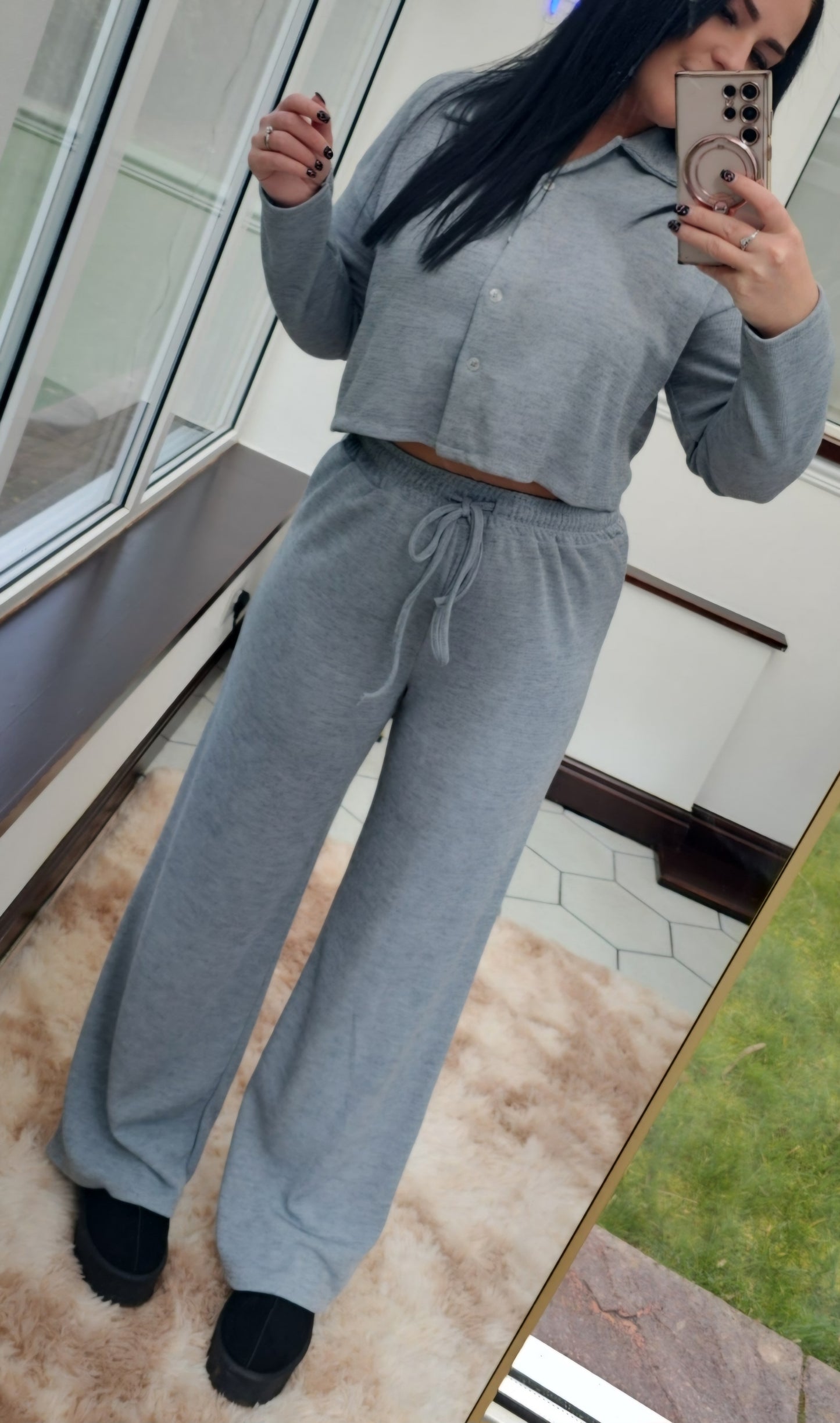 "Insta gal" crop lounge set