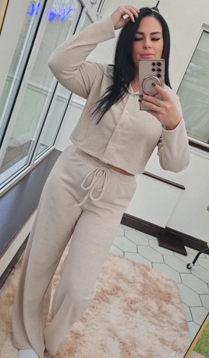"Insta gal" crop lounge set