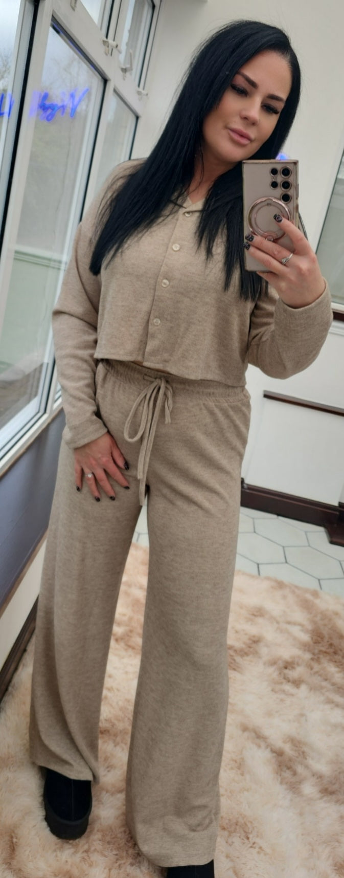 "Insta gal" crop lounge set