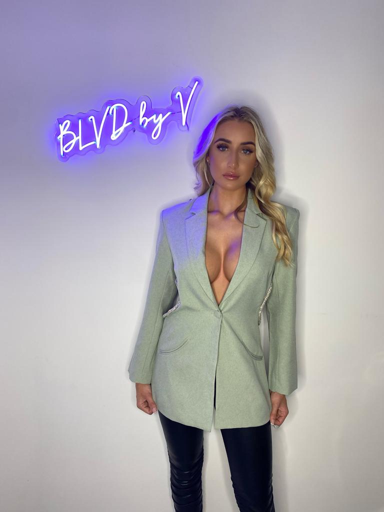 'Diamond Drip' Open Back Blazer